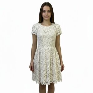 Express Lace Fit &‎ Flare Dress 0 Cream Scalloped Hem Pleated Romantic Elegant